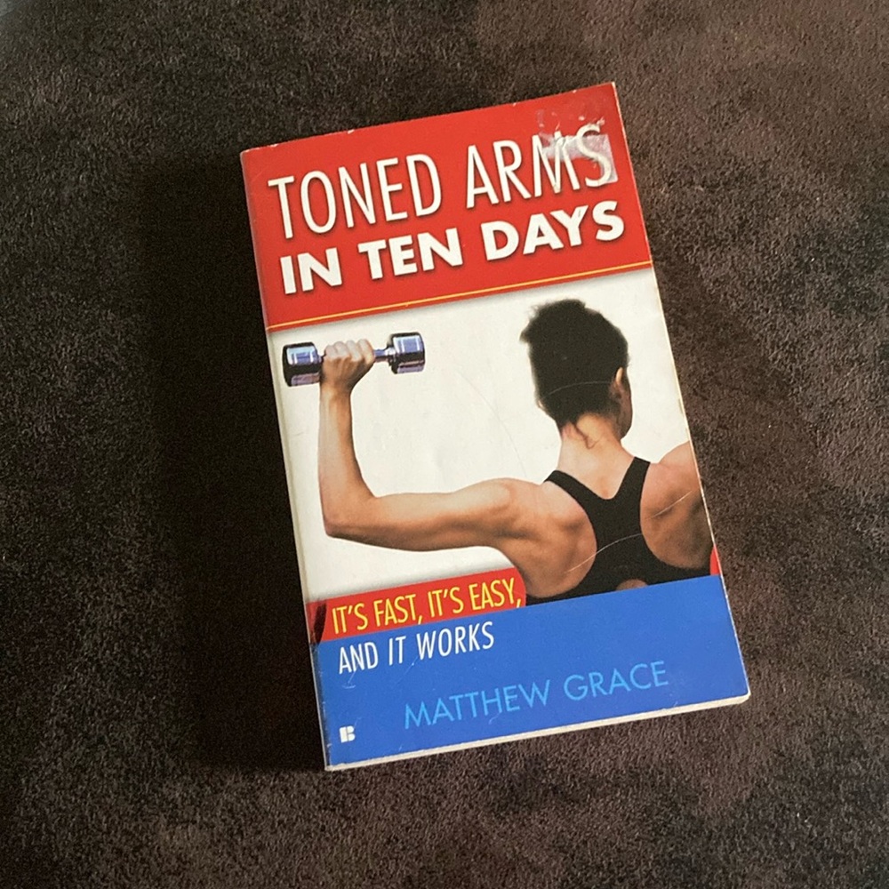 Toned Arms in 10 days book NWOT
